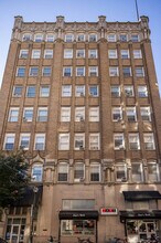 Spruce Tower in Philadelphia, PA - Foto de edificio - Building Photo