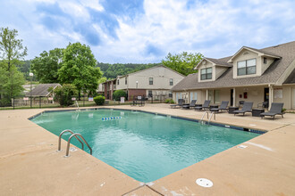 Shadow Lake in Russellville, AR - Building Photo - Building Photo