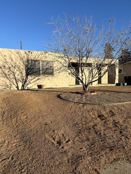 3608 Parsifal St NE in Albuquerque, NM - Building Photo