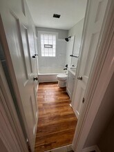 525 E 222nd St in Euclid, OH - Building Photo - Building Photo