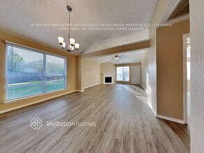 10648 Shadywood Dr in Fort Worth, TX - Building Photo - Building Photo