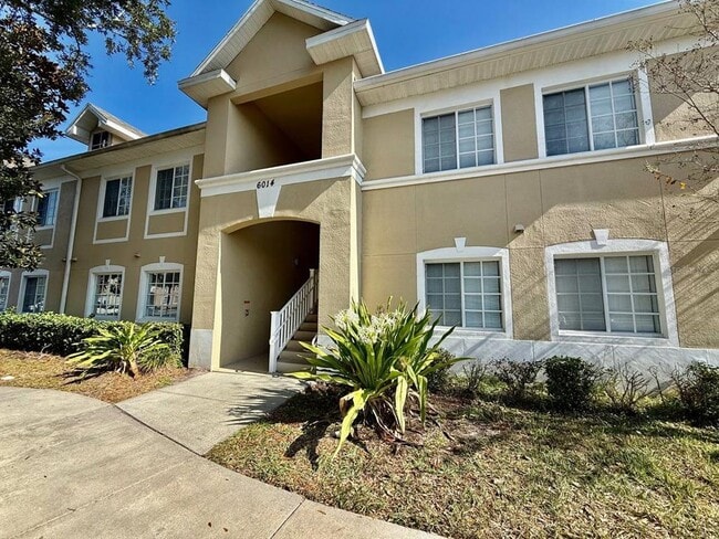 6014 Portsdale Pl in Riverview, FL - Foto de edificio - Building Photo
