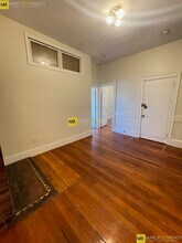 43 Bay State Rd in Boston, MA - Foto de edificio - Building Photo