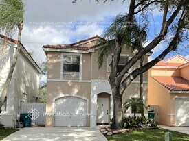 11205 Sunview Way in Hollywood, FL - Building Photo