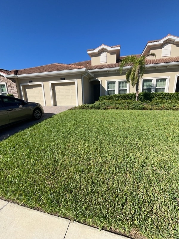 property at 1058 Quaker Rdg Ln
