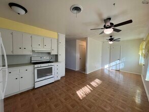 4723 N Shore Dr in Wichita Falls, TX - Building Photo - Building Photo