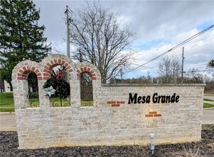 3489 Villa-Casa Ct in Brunswick, OH - Building Photo - Building Photo