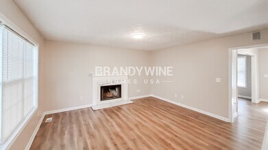 147 Blue Heron Dr in Jonesboro, GA - Building Photo - Building Photo