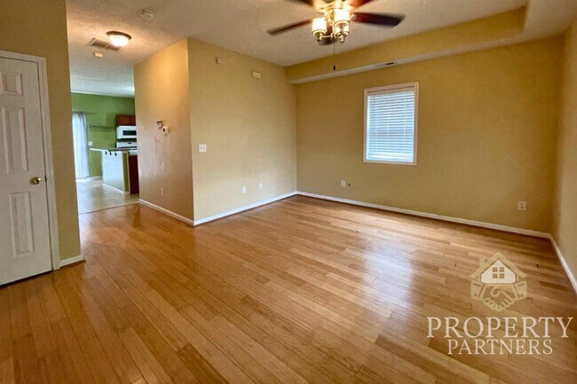 property at 2842 Highland Pl