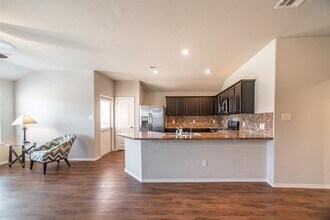 14063 Lake Cres Dr in Conroe, TX - Building Photo - Building Photo