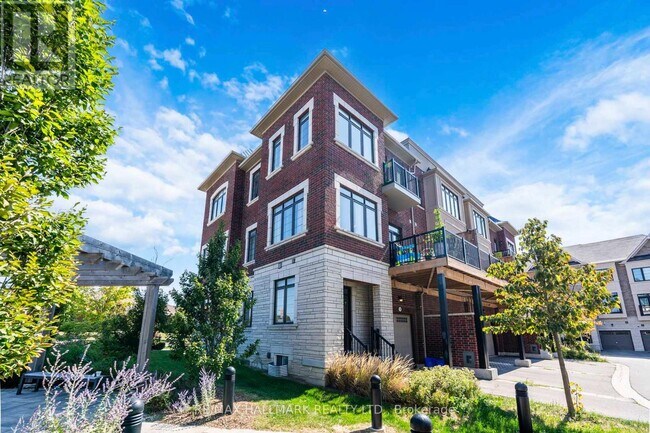 18 John Greene Ln in Richmond Hill, ON - Building Photo - Building Photo