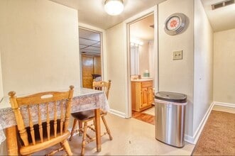 22 Fairelm Ln in Cheektowaga, NY - Building Photo - Building Photo