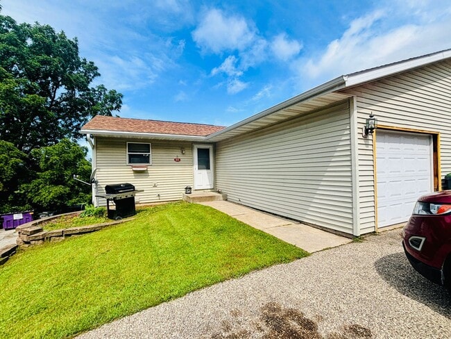property at 1835-1837 Sunset Ln