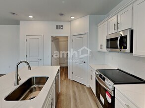 9709 N Rancho Lozano in Tucson, AZ - Building Photo - Building Photo