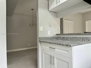 891 Cypress Park Way in Pompano Beach, FL - Building Photo - Building Photo