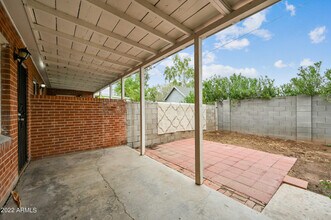 350 E Virginia Cir in Phoenix, AZ - Building Photo - Building Photo