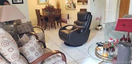 2075 SW 122nd Ave-Unit -129 in Miami, FL - Building Photo - Building Photo