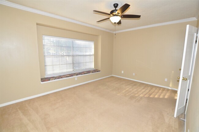 3614 Scenic Valley Dr in Houston, TX - Building Photo - Building Photo