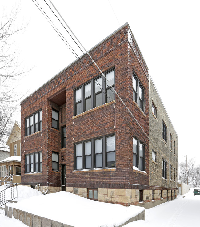 601 Park St in St. Paul, MN - Building Photo - Building Photo