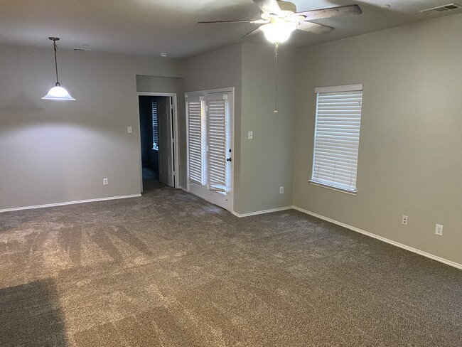 6225 Tower Ct in Plano, TX - Building Photo - Building Photo