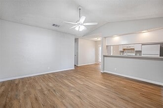1213 Dobie Dr in Austin, TX - Building Photo - Building Photo