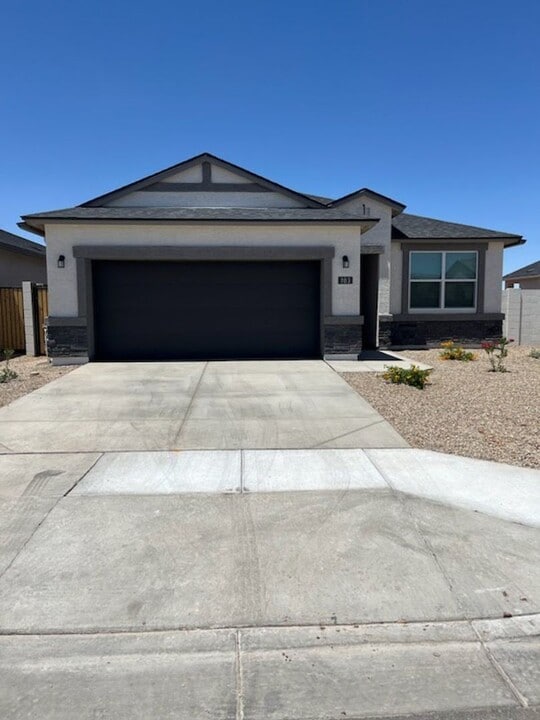 103 S Collier Ln in Casa Grande, AZ - Building Photo