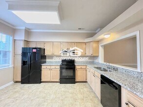 434 S Lake Cir in Chesapeake, VA - Building Photo - Building Photo