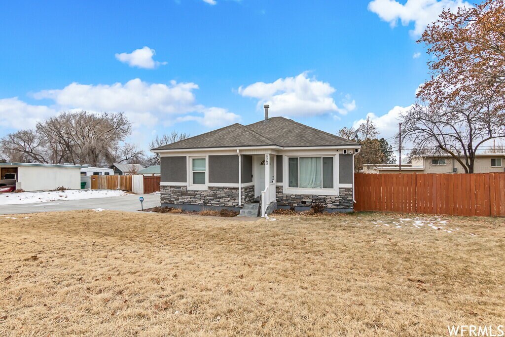 5565 S 2300 W in Roy, UT - Building Photo