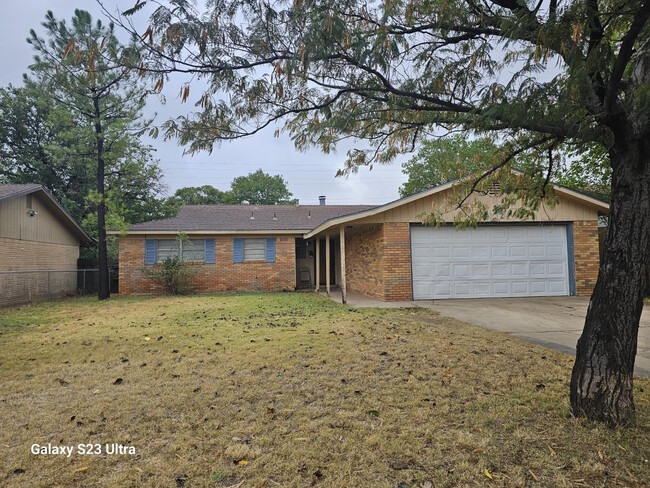 property at 5429 42nd St