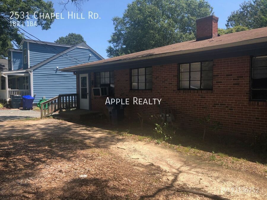 2531 Chapel Hill Rd in Durham, NC - Building Photo