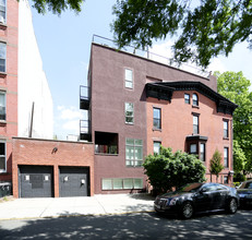 45 3rd Pl in Brooklyn, NY - Building Photo - Building Photo