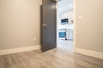 380 Western Ave, Unit 501 in Boston, MA - Building Photo - Building Photo