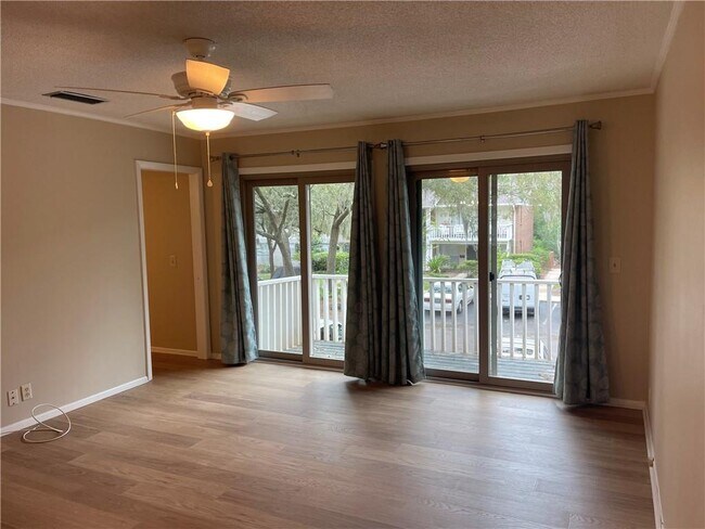 800 Mallery St in St. Simons Island, GA - Building Photo - Building Photo