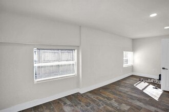 8265 NW 1st Pl in Miami, FL - Building Photo - Building Photo