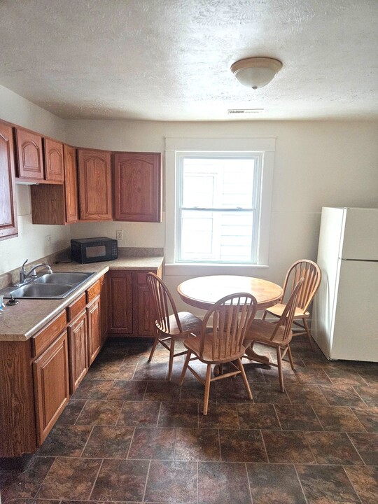 546 E 22nd St, Unit 2 in Erie, PA - Foto de edificio