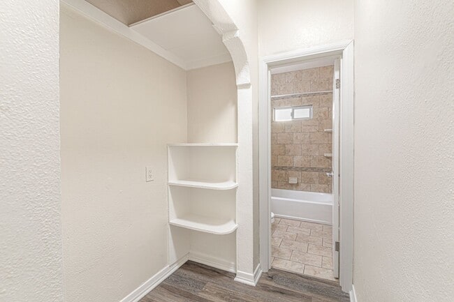 1324 N Peterson Ave in Long Beach, CA - Building Photo - Building Photo