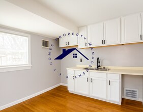 18715 Sunderland Rd in Detroit, MI - Building Photo - Building Photo