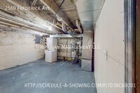 2560 Frederick Ave - 18