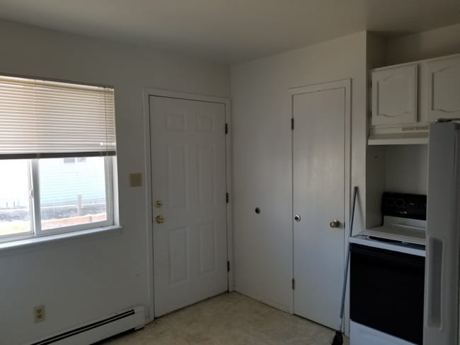 1021 S Wisconsin Ave, Unit 03 in Casper, WY - Building Photo - Building Photo