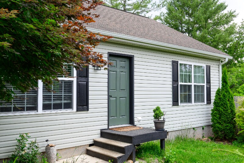 24 Oakcrest Dr in Asheville, NC - Building Photo