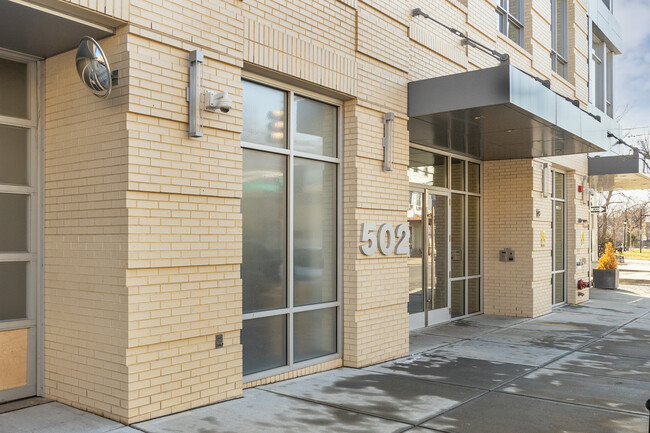 502 Palisade Ave in Jersey City, NJ - Building Photo - Building Photo