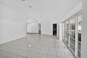 1599 NW 14th Ave in Boca Raton, FL - Building Photo - Building Photo