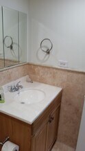 14311 N Kendall Dr in Miami, FL - Building Photo - Building Photo