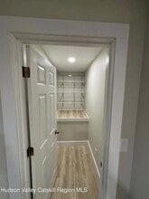 13 Saugerties Manor Rd in Saugerties, NY - Building Photo - Building Photo