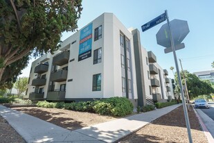 6310 Sylmar Ave Apartments