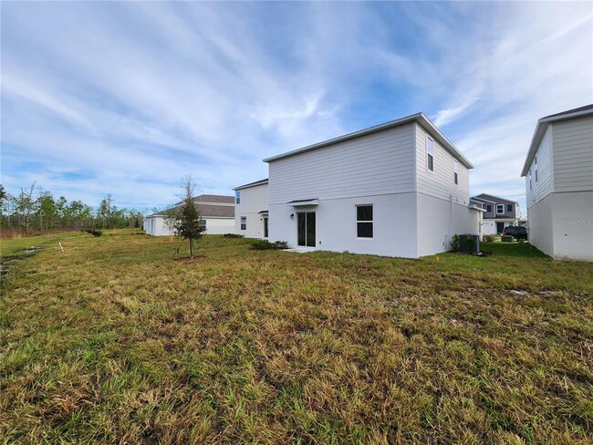 1227 Belle Isle Ln in Daytona Beach, FL - Building Photo - Building Photo