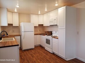 825 Allen Dr in Prescott, AZ - Building Photo - Building Photo
