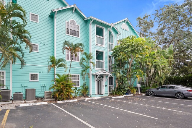 property at 3002 W Cleveland St