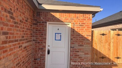 5704 Kemper St in Lubbock, TX - Building Photo - Building Photo