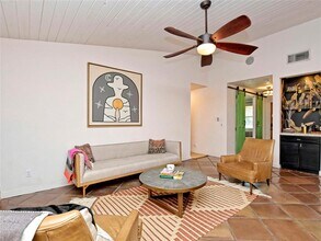 5209 Fort Mason Dr in Austin, TX - Building Photo - Building Photo